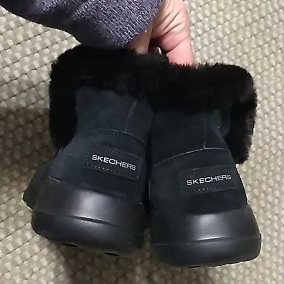 Women's Skechers Black Gen5 Fur-Lined Boots size 7 - Picture 5 of 10